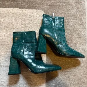 Marc Fisher Kulika Boots